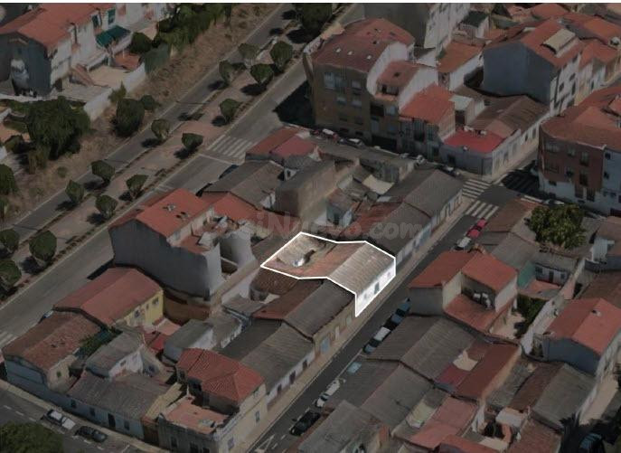 PARCELA EN VENTA CON PROYECTO – CÁCERES ✨