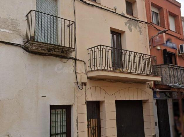 Casa unifamiliar en venta de 261 m2 en Puigdalber, Barcelona