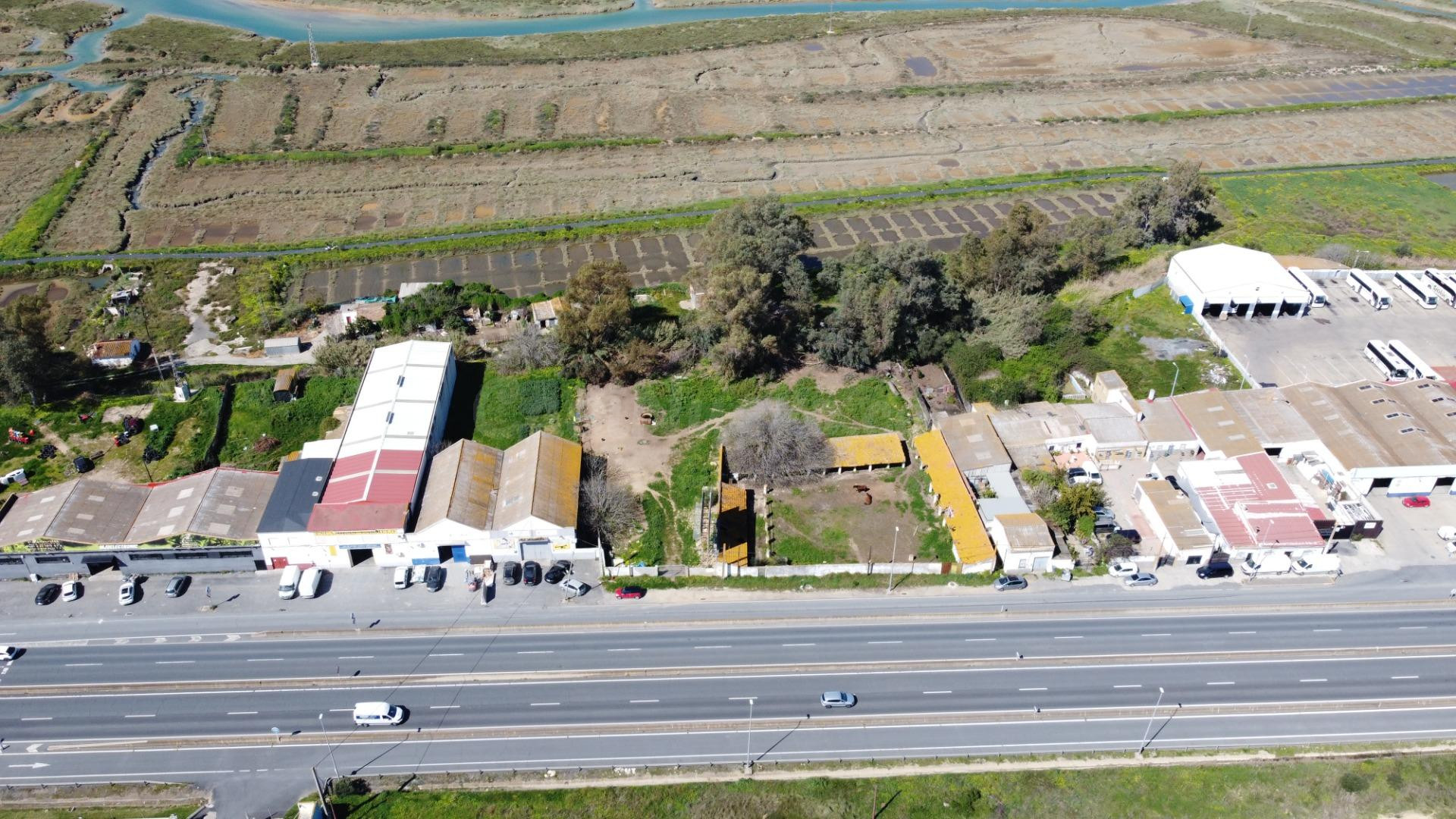 Gran Oportunidad de Inversión en Huelva – Sector Cardeñas