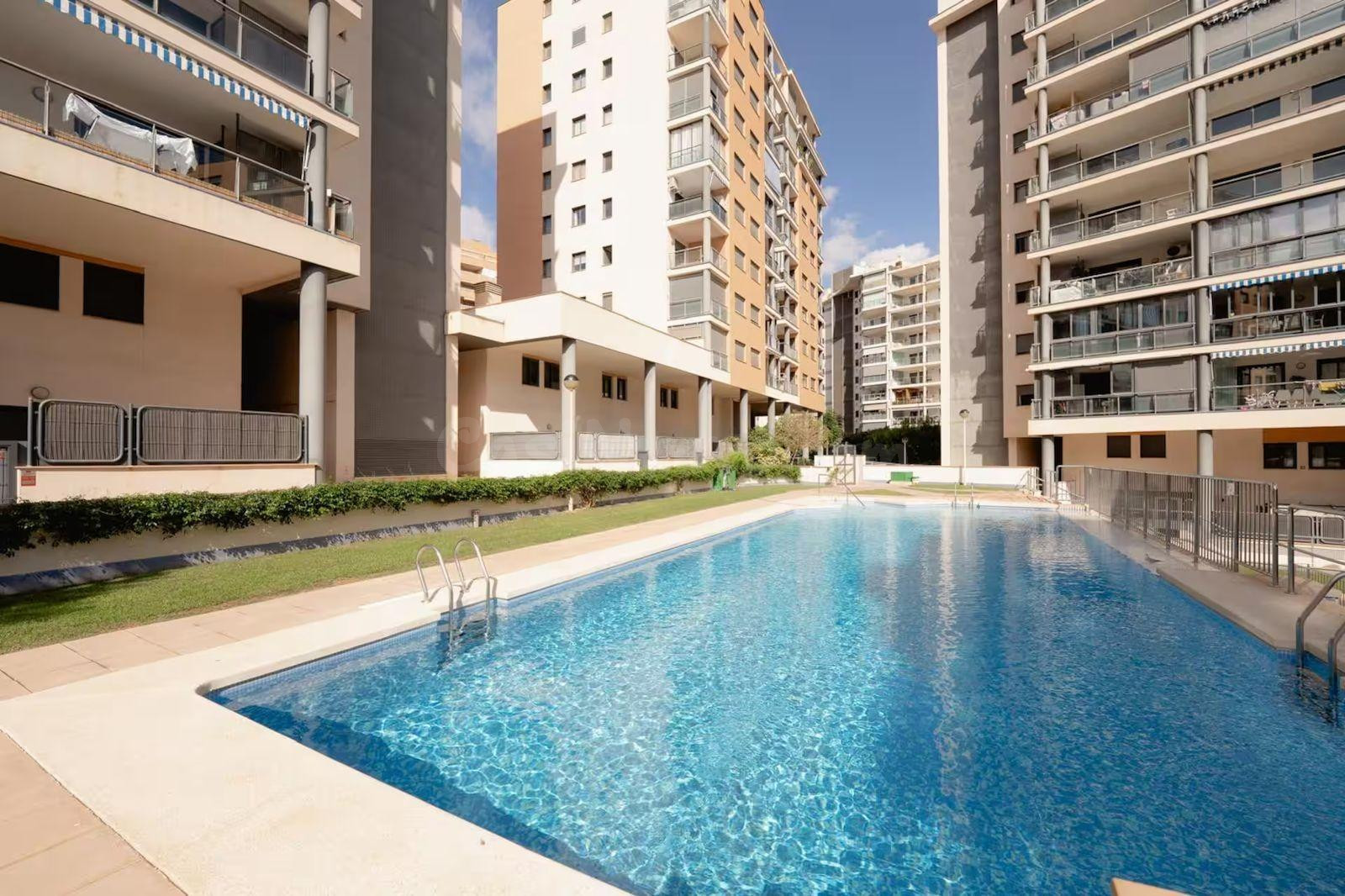 SE VENDE APARTAMENTO REFORMADO EN LA CALA