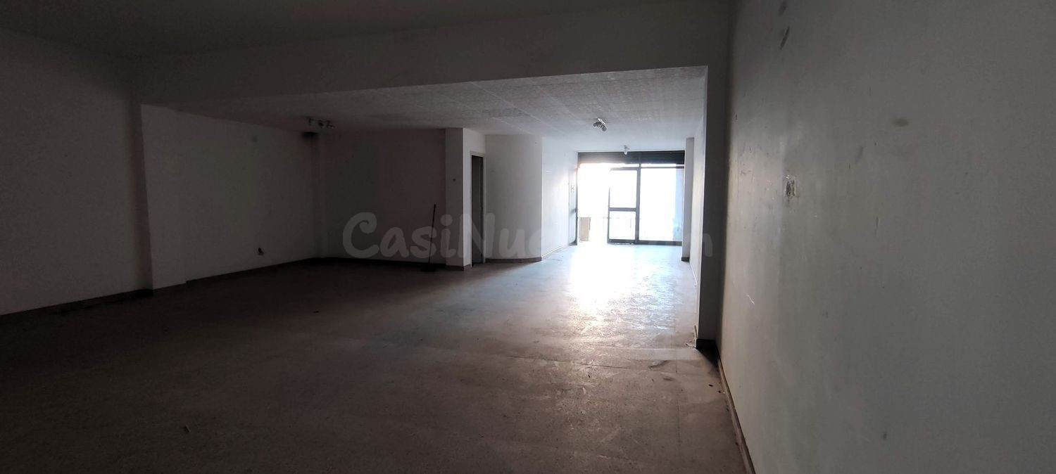 ATRACTIVO LOCAL COMERCIAL!!! - foto 4