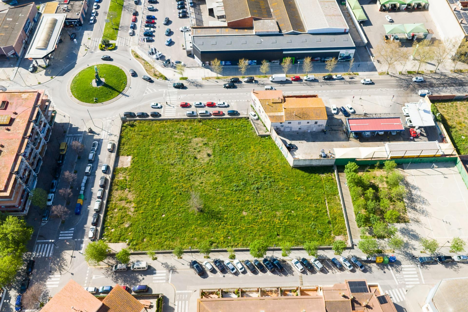 Terreno Urbanizable Edificio