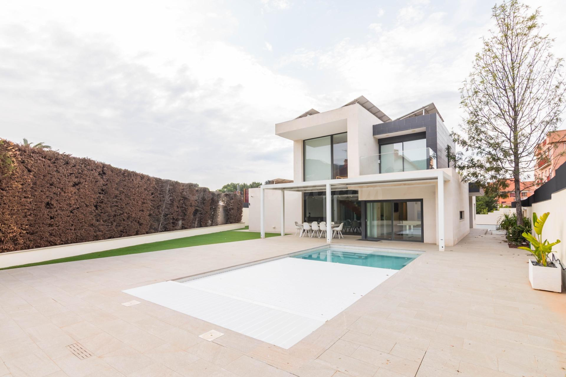 IMPRESIONANTE CHALET DE LUJO EN SANTO ANGEL - foto 5