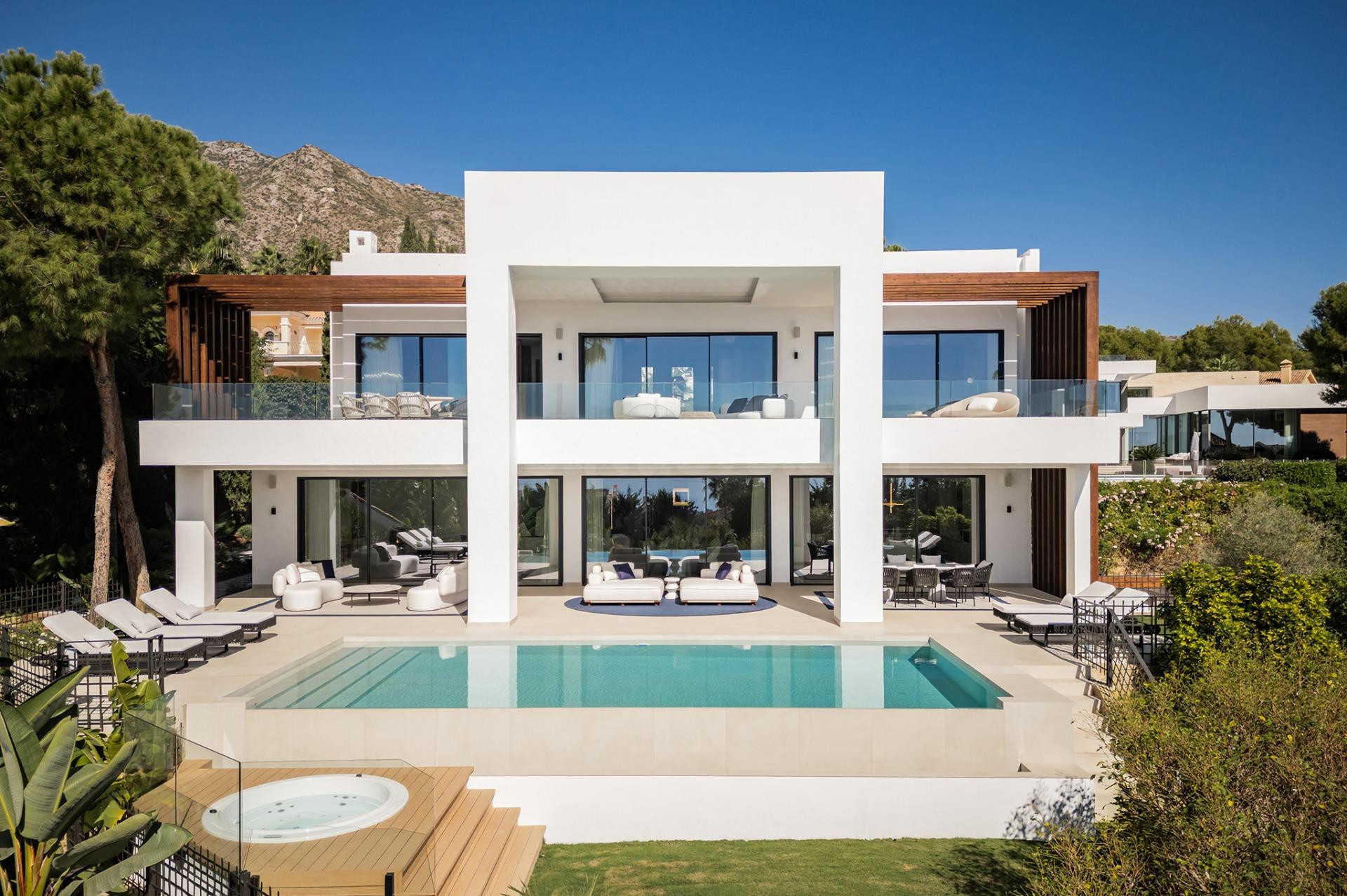 VILLA EN SIERRA BLANCA