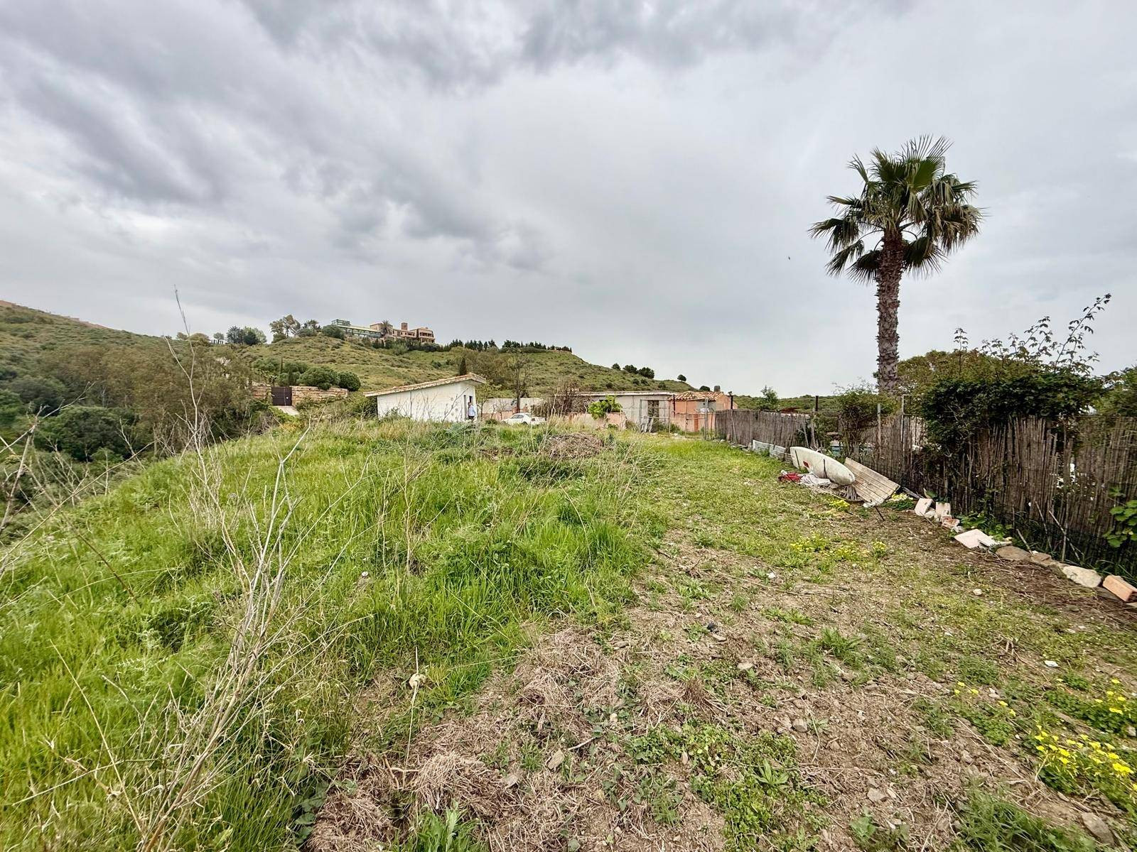 Parcela rústica en Calahonda, Mijas Costa