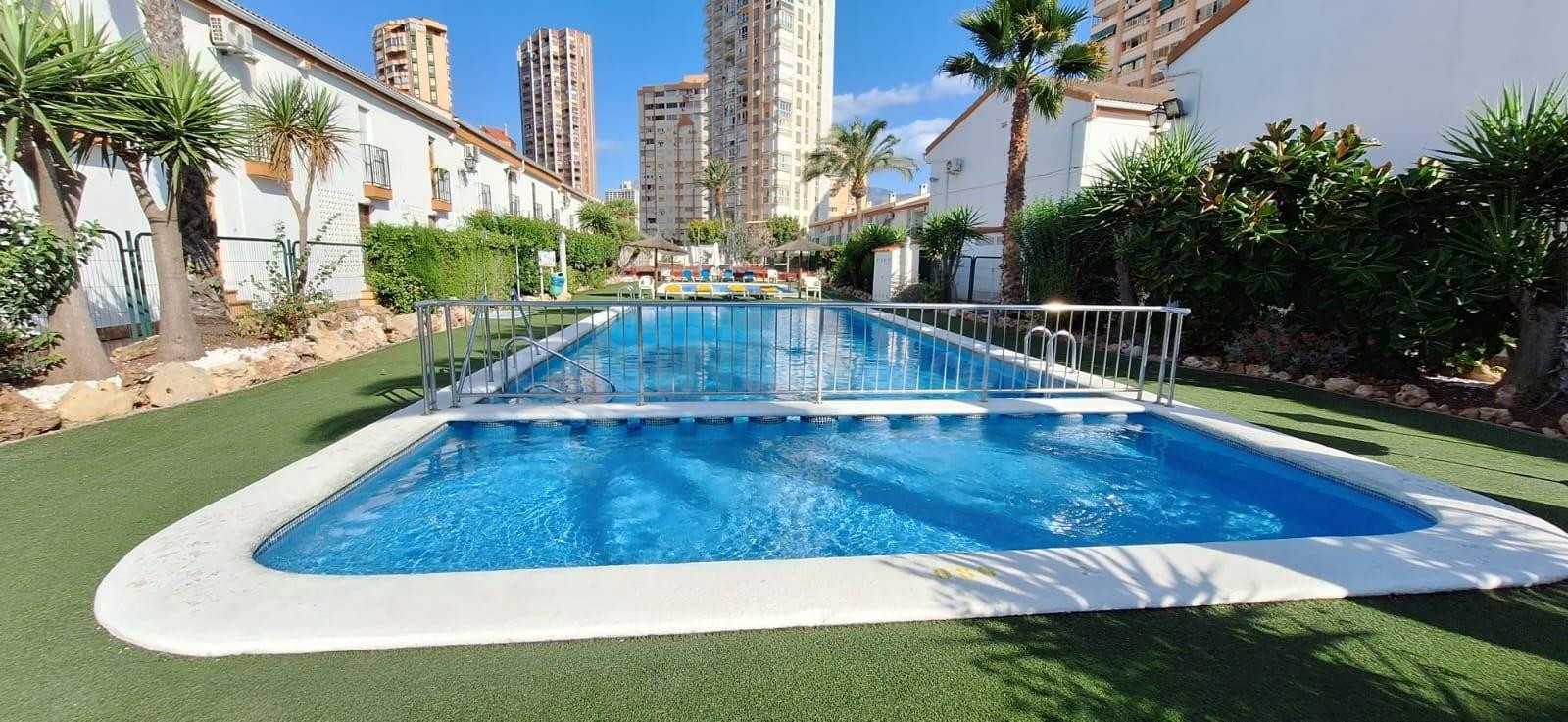 BUNGALOW EN BENIDORM