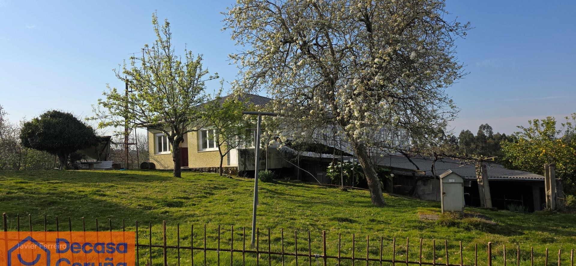Caserón con 7200 m2 de fFnca