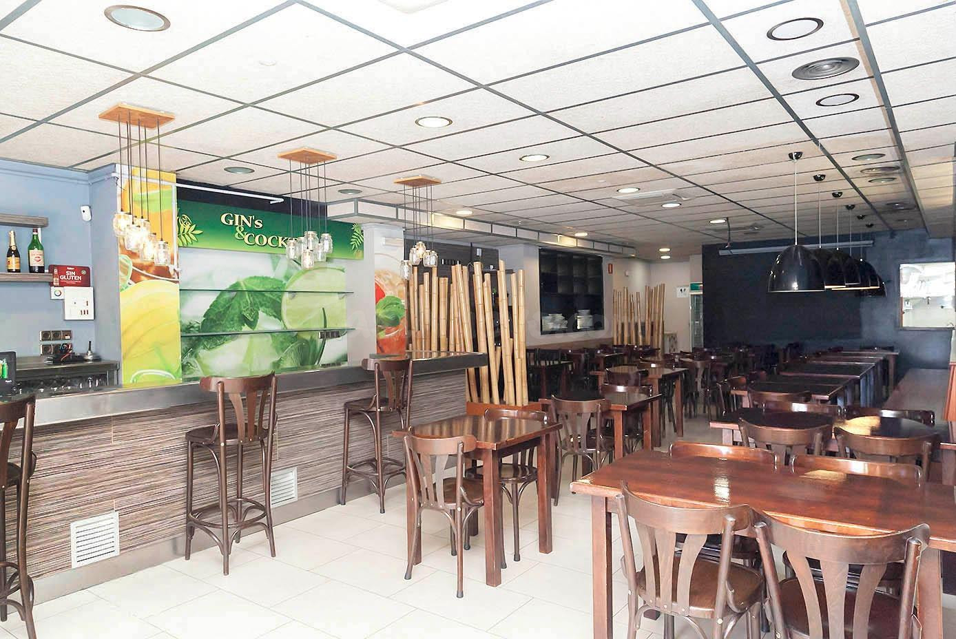 Mollet HOSTELERÍA BAR VERMUTERÍA - foto 3