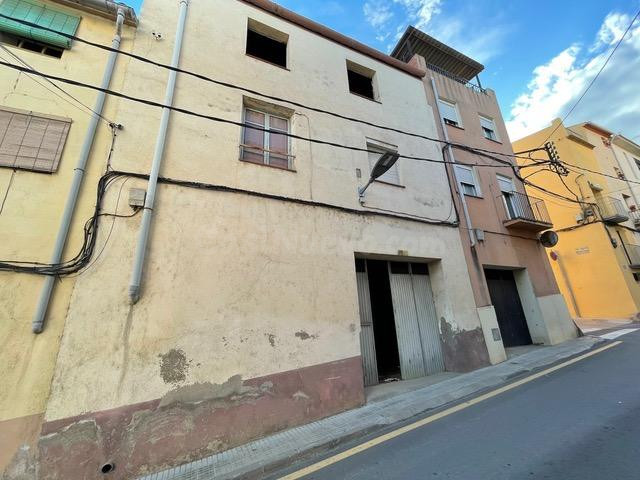 Casa en venta en el centro de Mora d’Ebre (Tarragona)