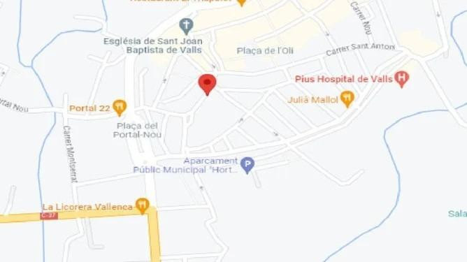 Amplia casa en venta en el centro de Valls, Tarragona