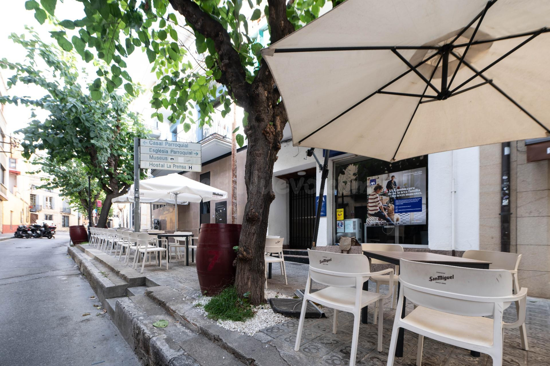 ¡Tu Bar Soñado a Pasos del Mar en Arenys de Mar!