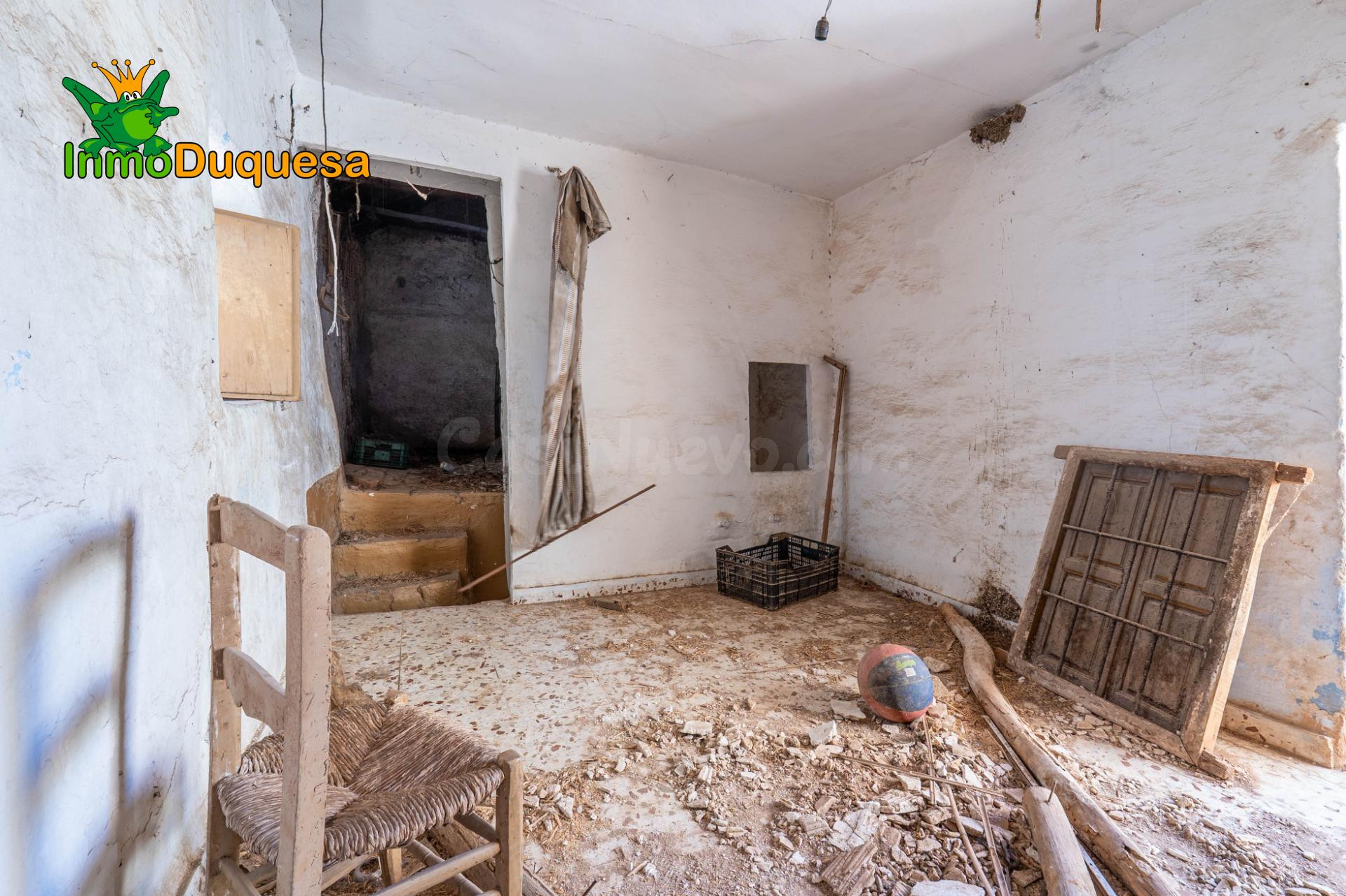 Casa para REFORMAR en el CENTRO de La Zubia