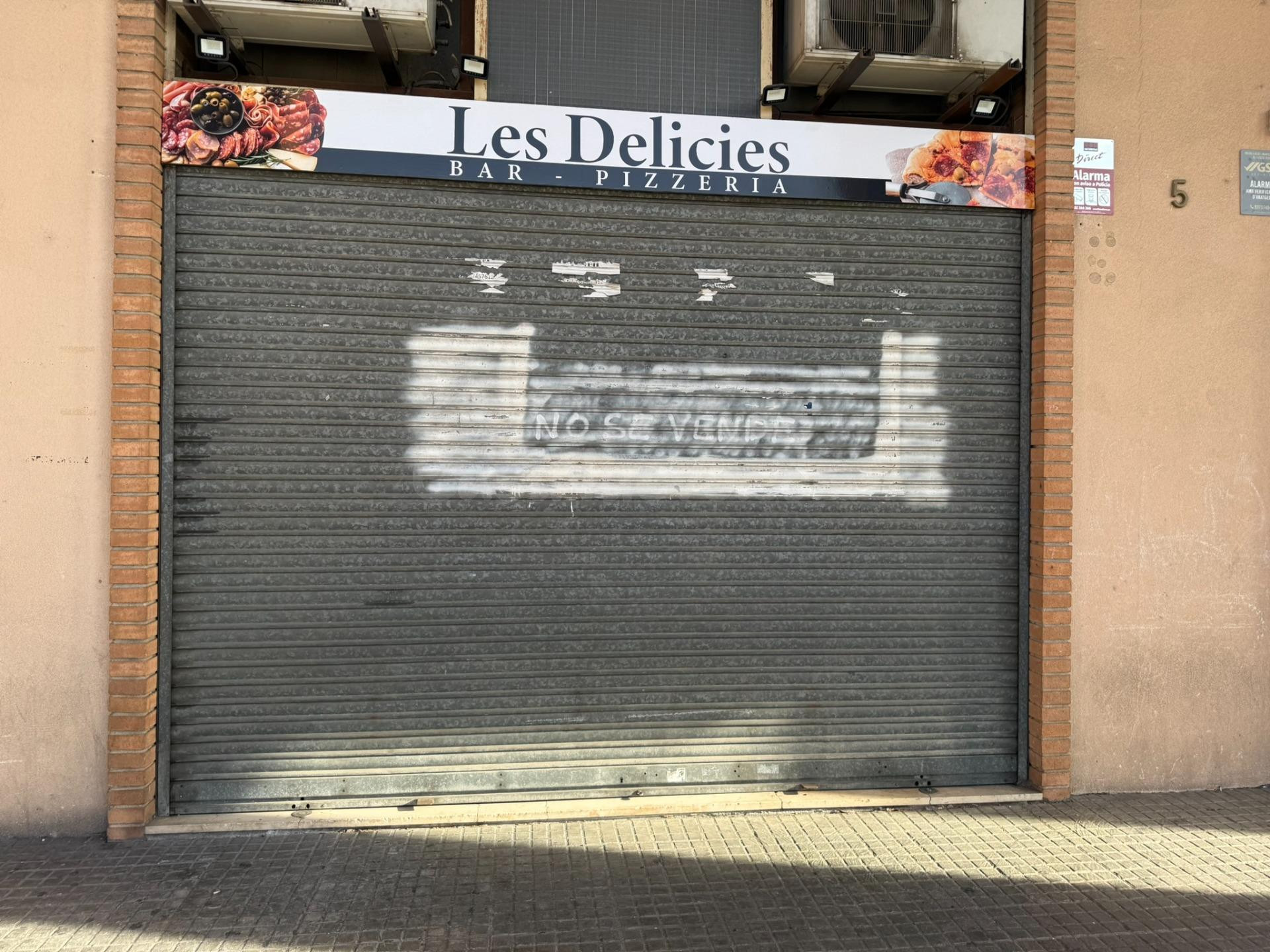 LOCAL EN VENTA O NEGOCIO EN TRASPASO Y ALQUILER EN EL CENTRO