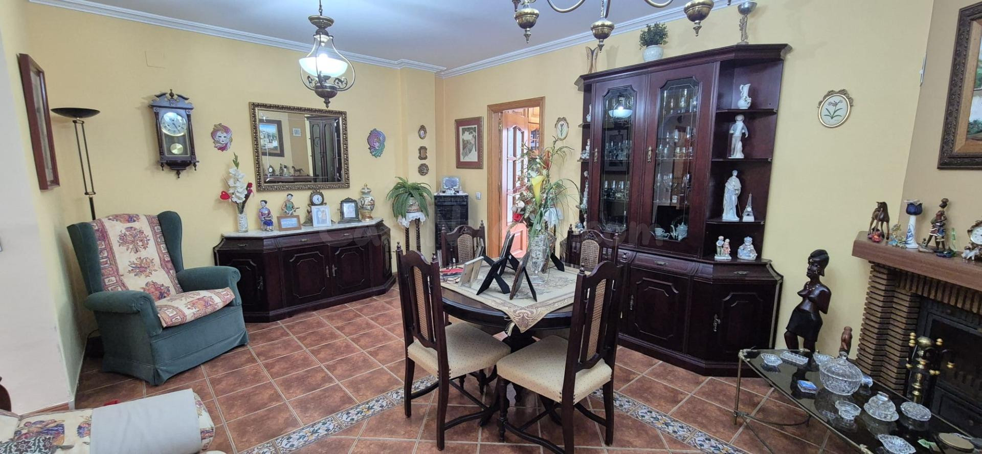 VIVIENDA UNIFAMILIAR EN SAN ISIDRO CON GARAJE