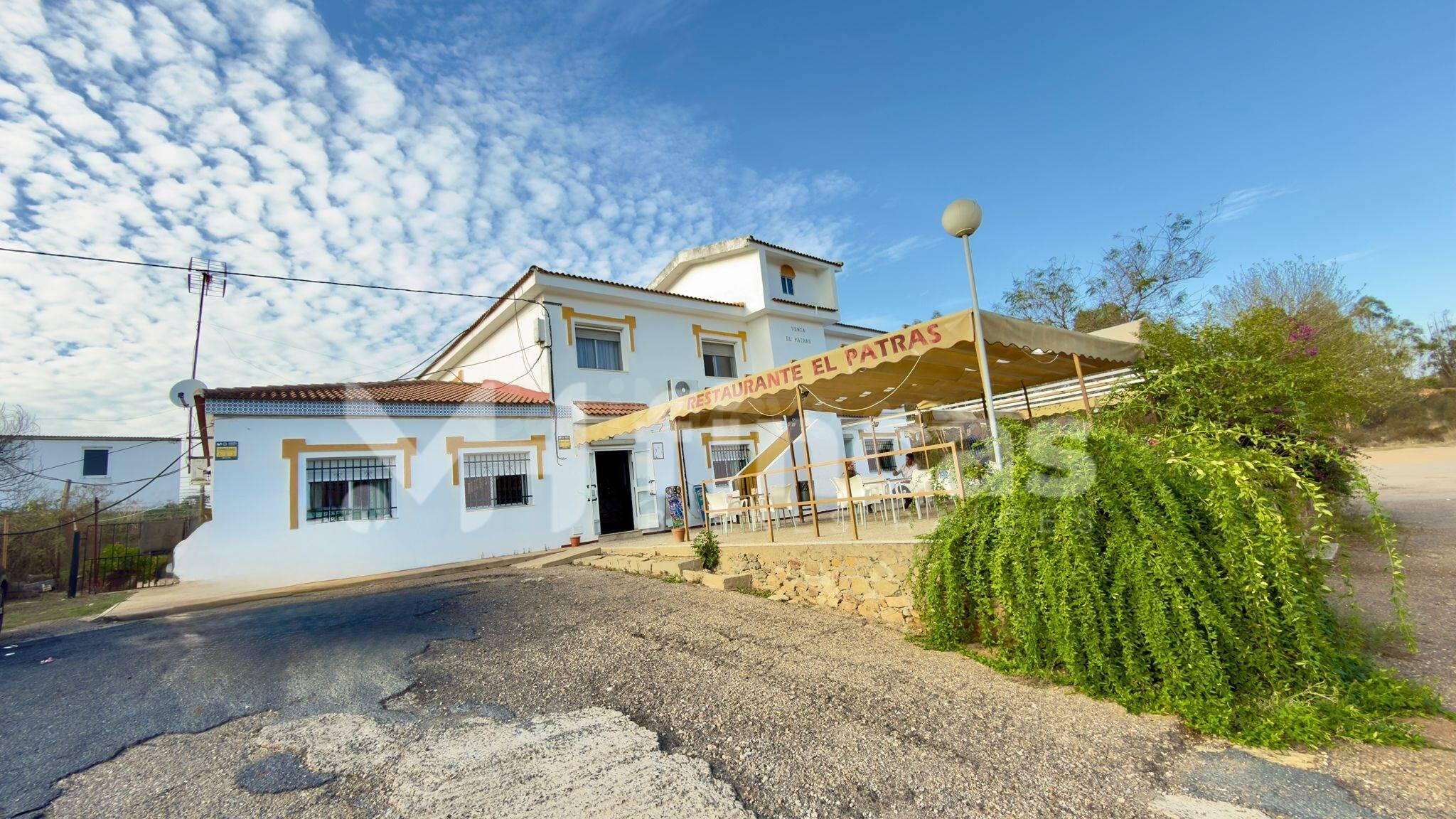 Oportunidad Única en la Sierra de Aracena: Restaurante Opera