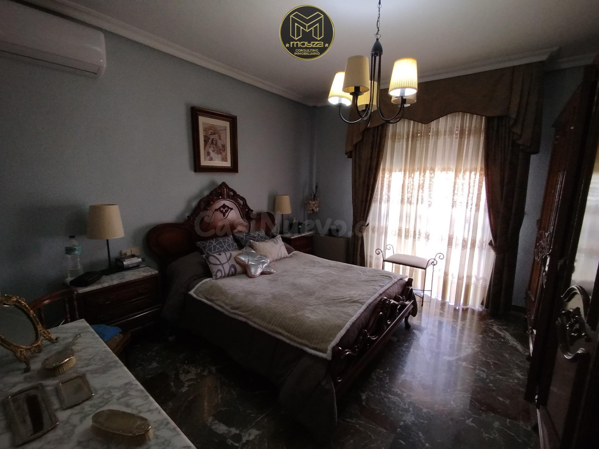 CASA EN URB AZAHAR - foto 5