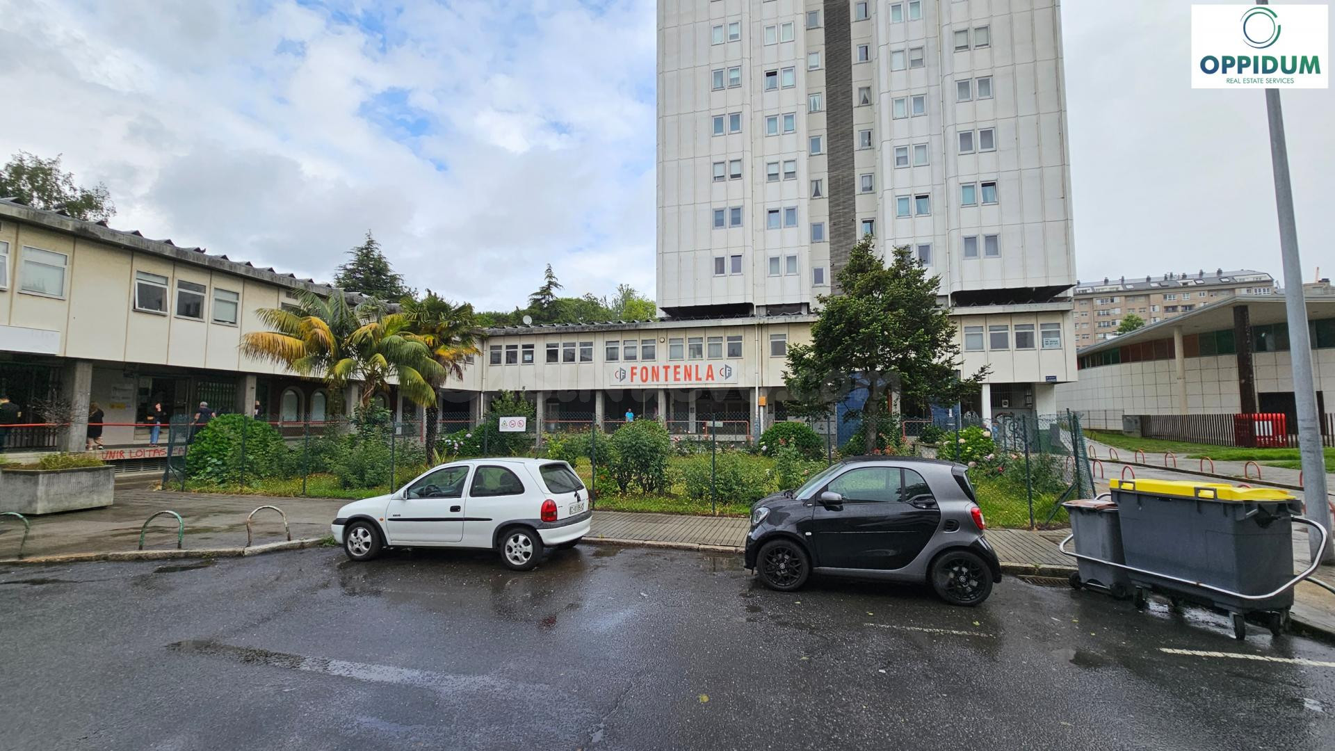 Oficina en venta en plaza de Luís Seoane, A Coruña
