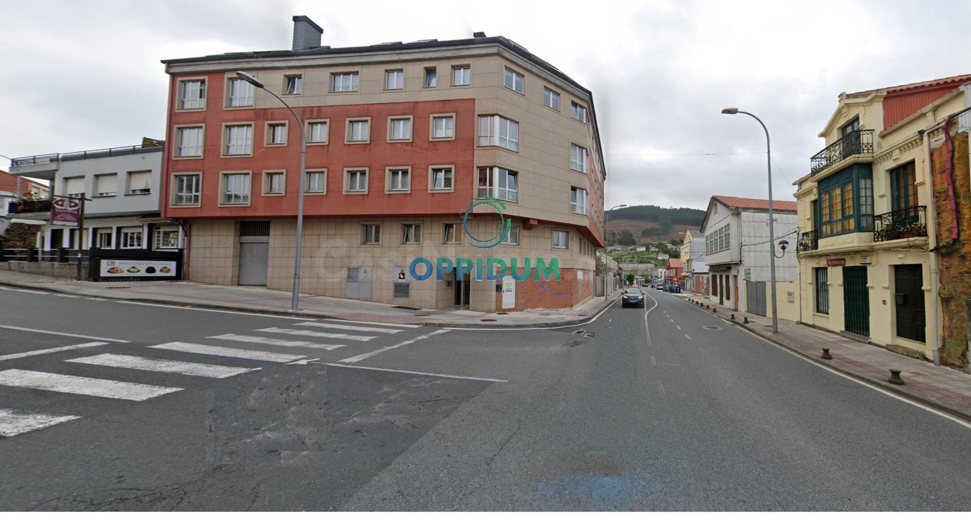 En Venta Local comercial en Avenida Malde Vizoso Nº 2, Narón