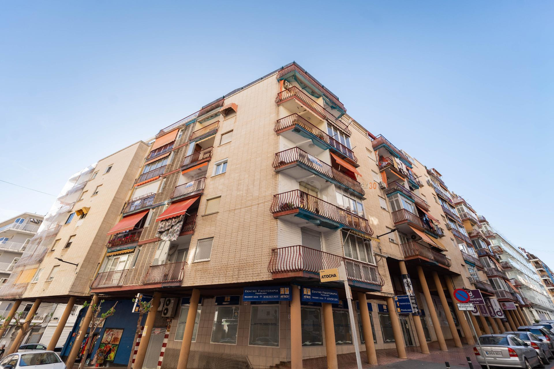 Piso reformado de 3 dormitorios en el centro de Benidorm