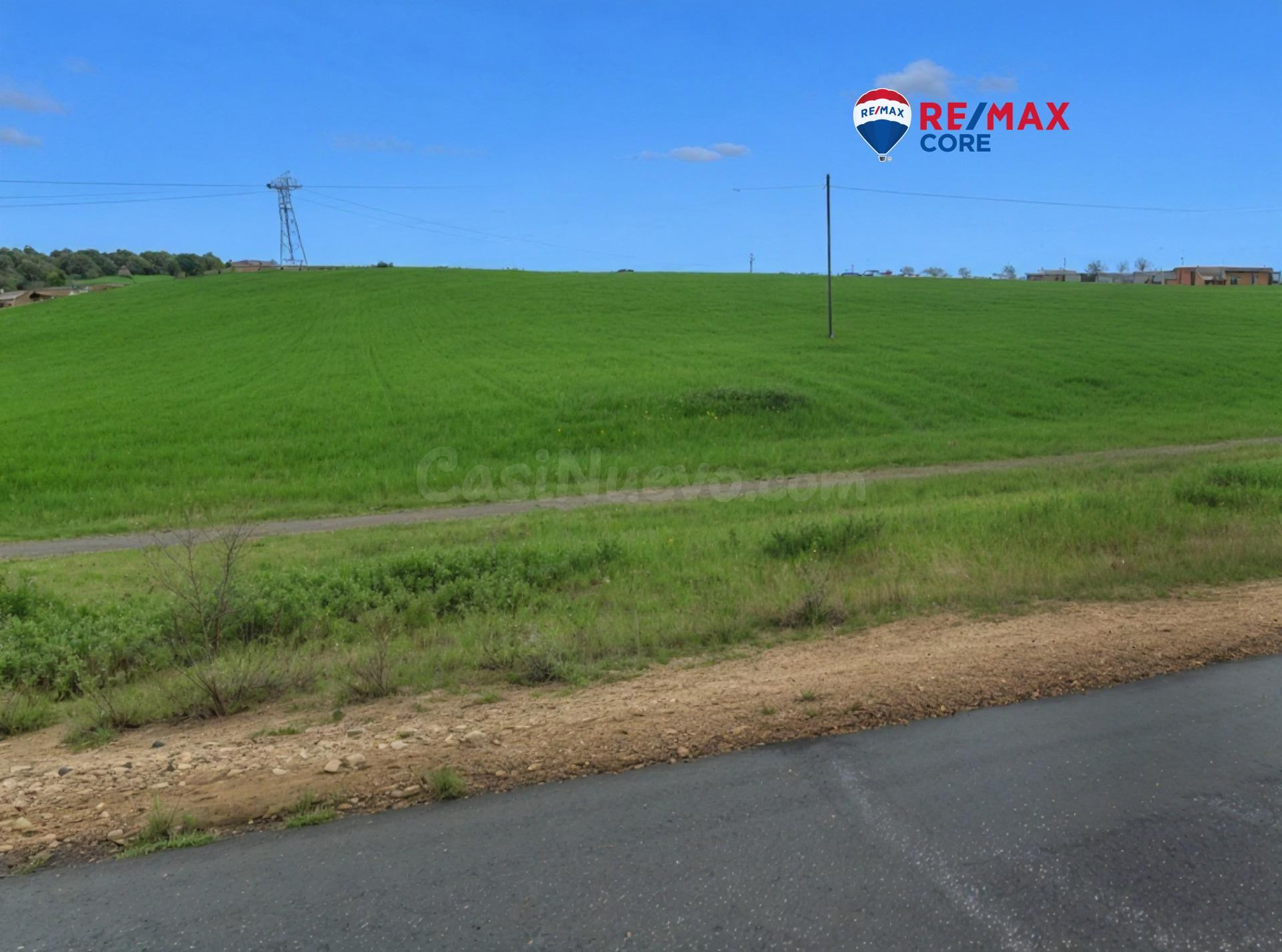 Magnifico y Amplio Terreno como una gran Oportunidad Comerci - foto 5