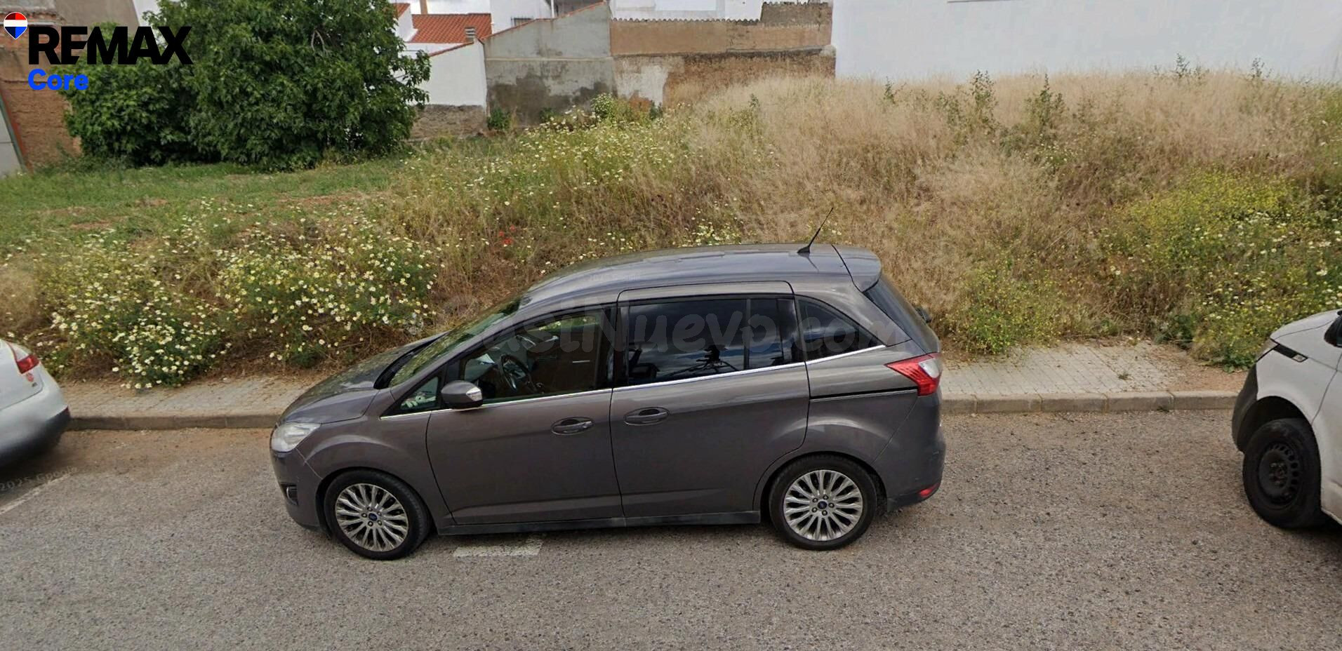 Gran oportunidad de amplio Terreno Urbano en Fuente del Maes - foto 3