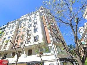 Elegante Vivienda en la Mejor Zona de Lista