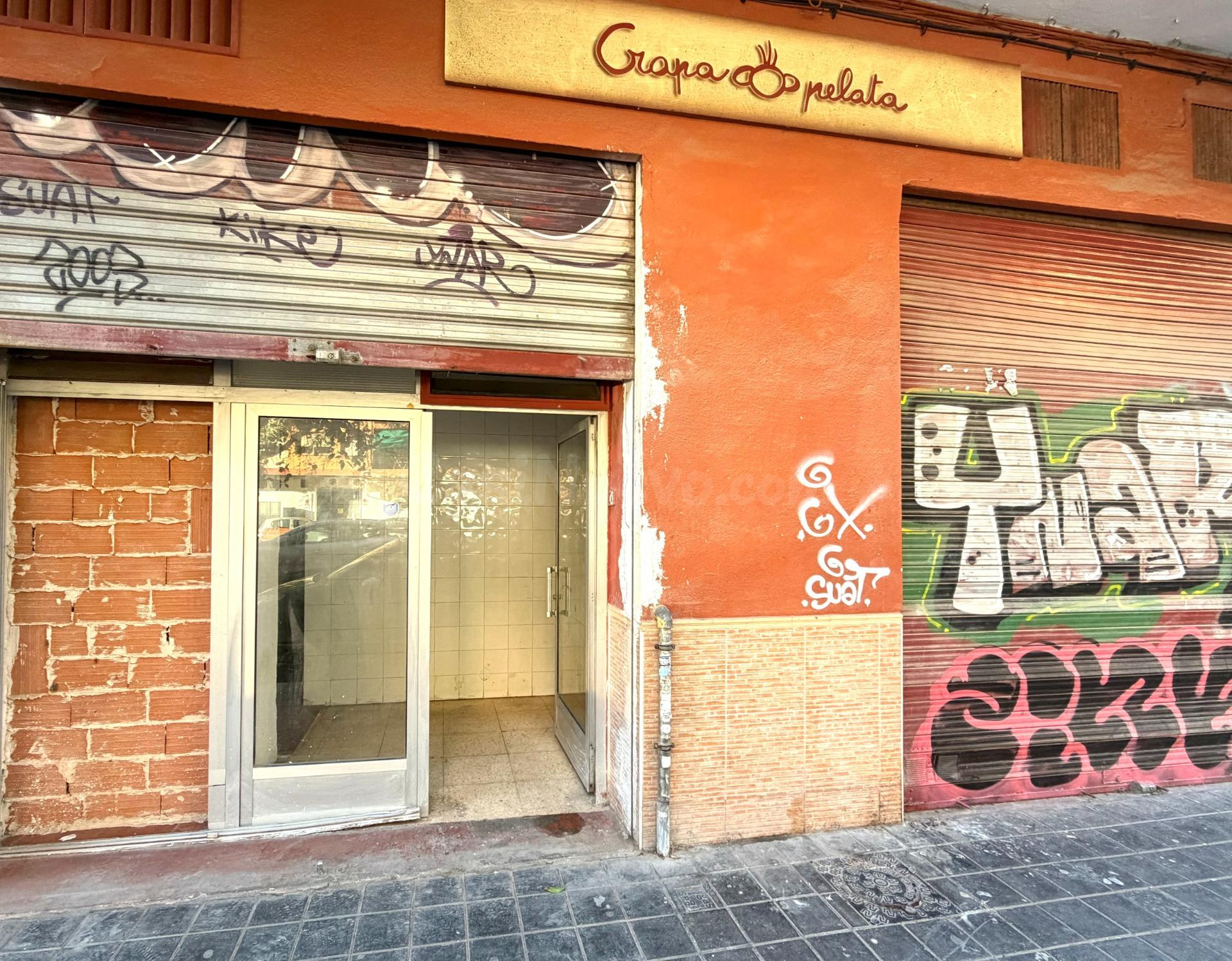 Local comercial con gran potencial frente a Mercadona