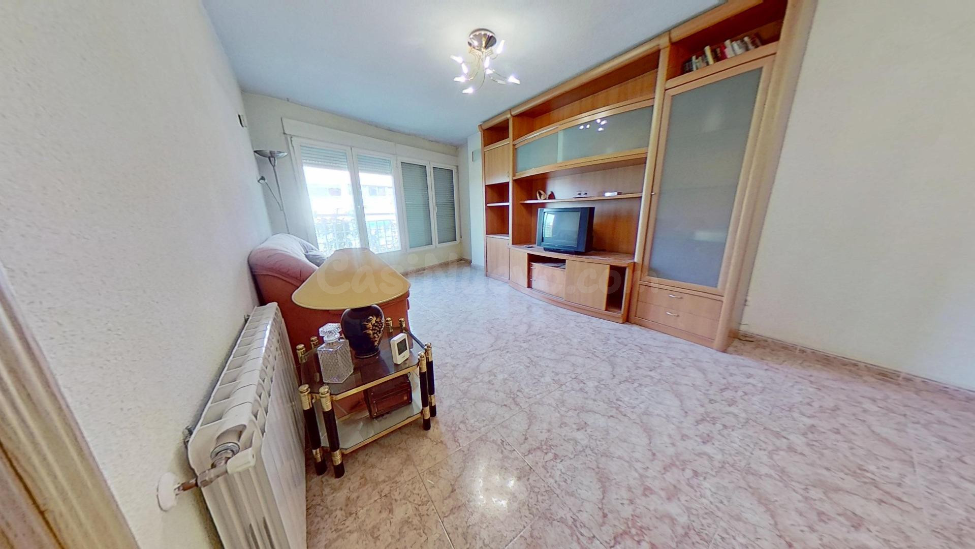 Se vende piso reformado para entrar a vivir - foto 3