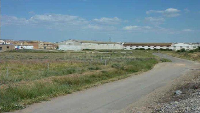 TERRENO EN VENTA EN GARRAPINILLOS - foto 3