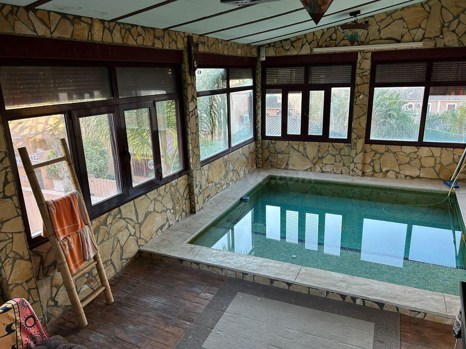¡EN VENTA CHALET EN LA LÍNEA DE LA CONCEPCIÓN!