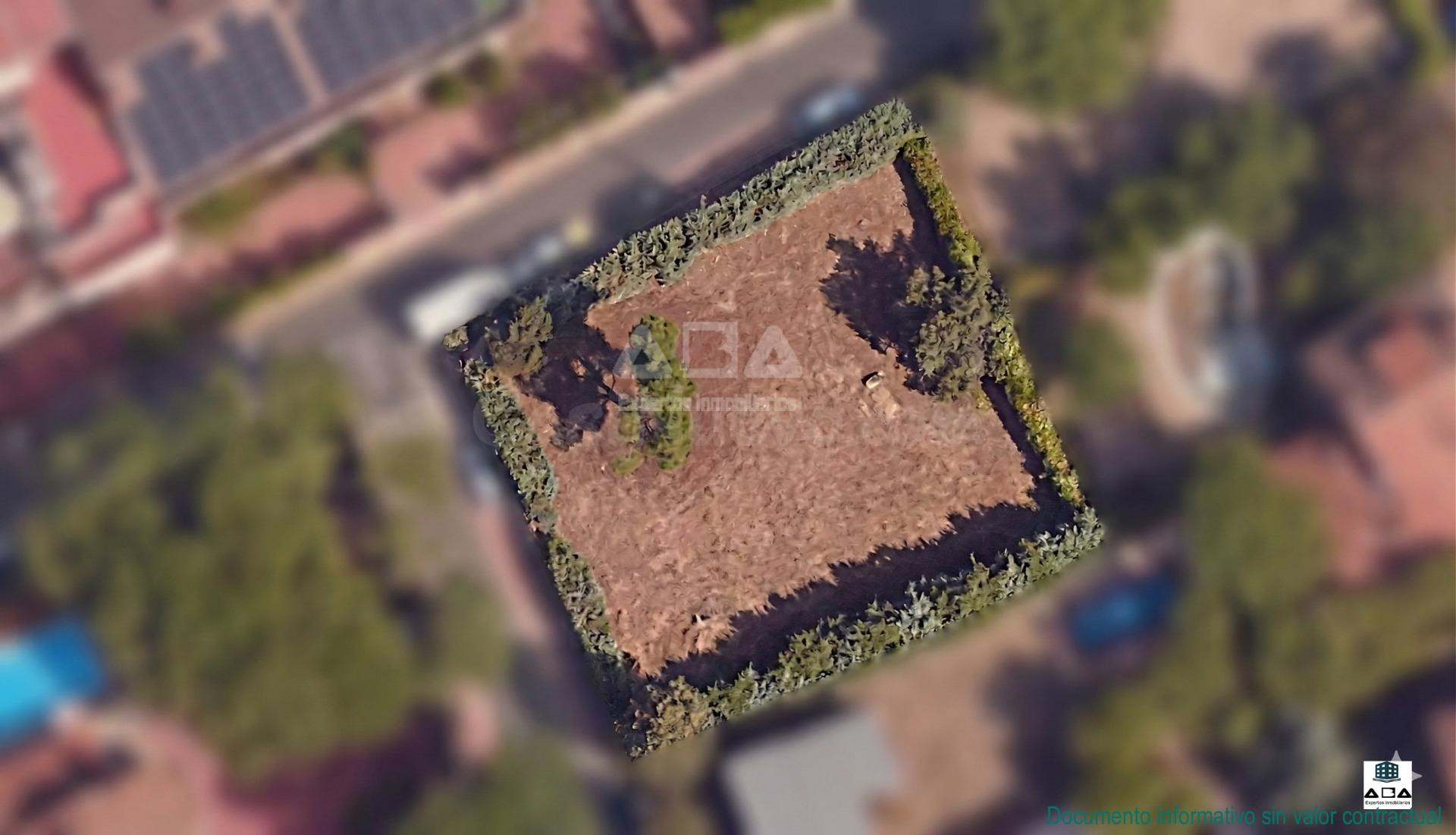 Parcela Urbana Llana de 901 m2 en Las Rozas |  Proyecto Opcional | ABA Expertos Inmobiliarios.