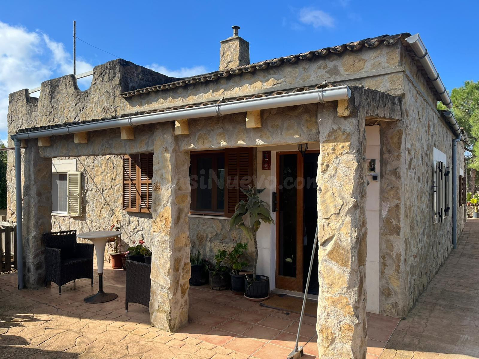 Finca mallorquina con safareig en Consell - foto 2