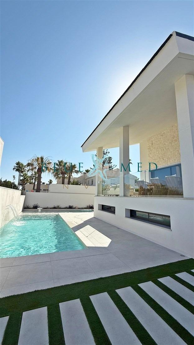 VILLA DE LUJO A ESTRENAR EN VENEZIOLA - LA MANGA DEL MAR MENOR