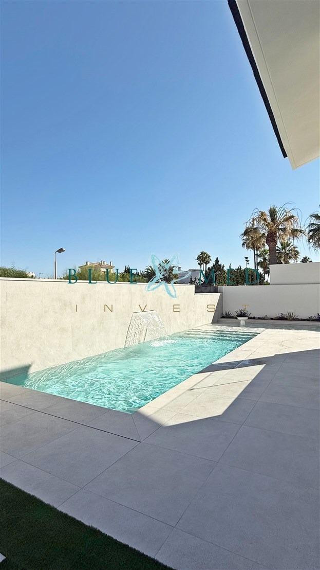 VILLA DE LUJO A ESTRENAR EN VENEZIOLA - LA MANGA DEL MAR MEN - foto 5