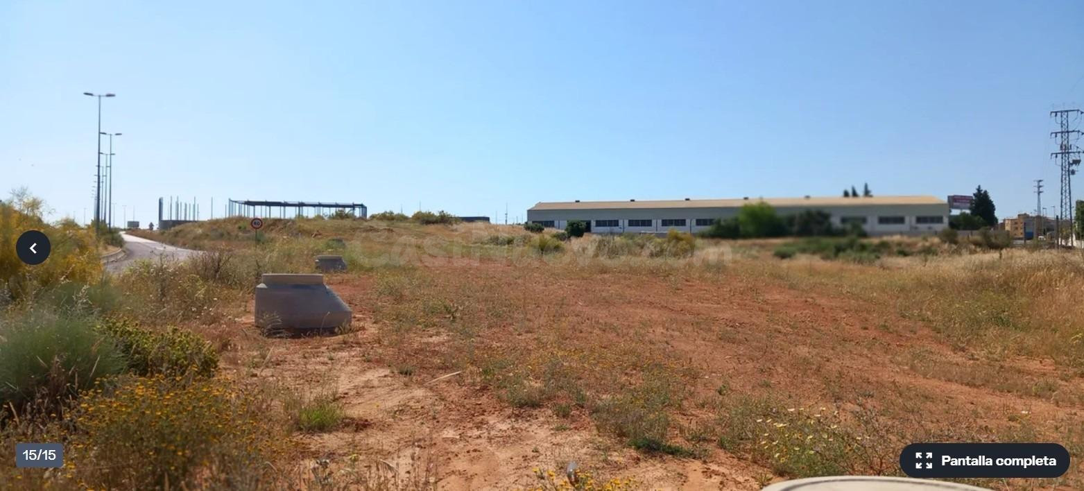 Terreno urbanizable en venta.