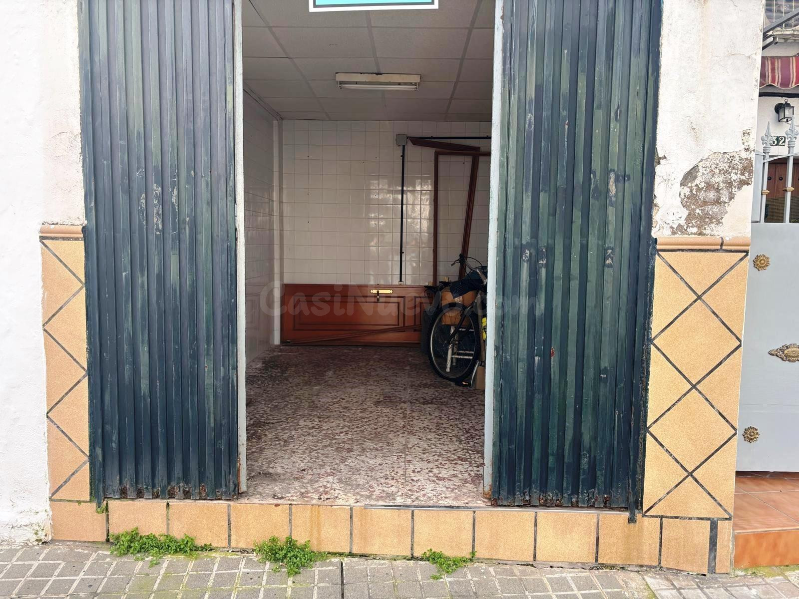Local comercial - Valencina de la Concepción