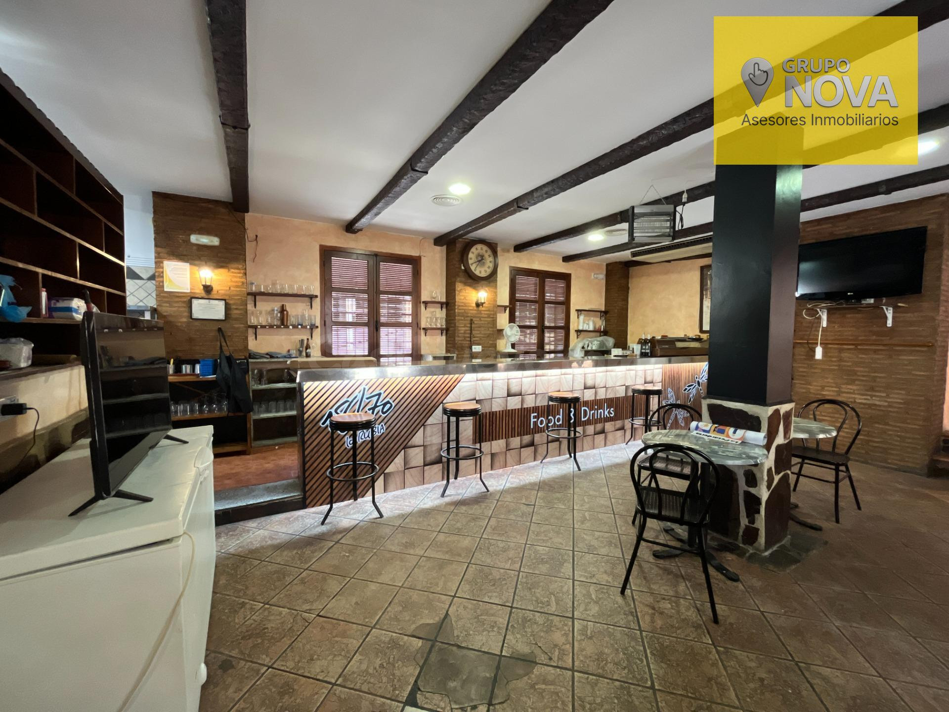 Oportunidad Única: Local Comercial Bar-Restaurante en Tavernes de la Valldigna