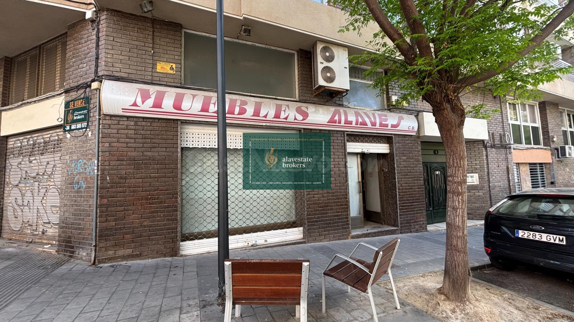 LOCAL COMERCIAL EN CAROLINAS BAJAS