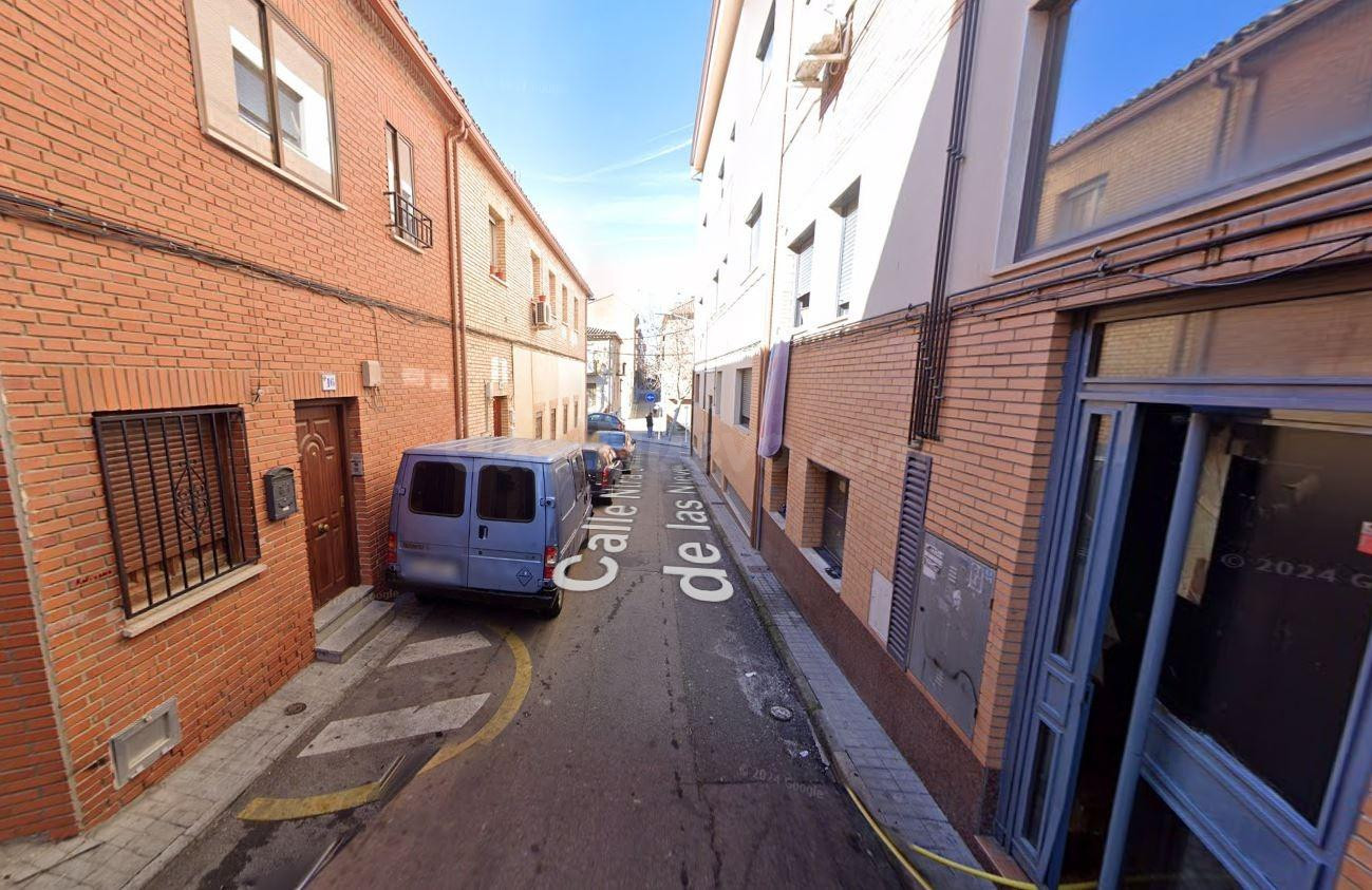 Se vende piso OKUPA en Toledo (Toledo).