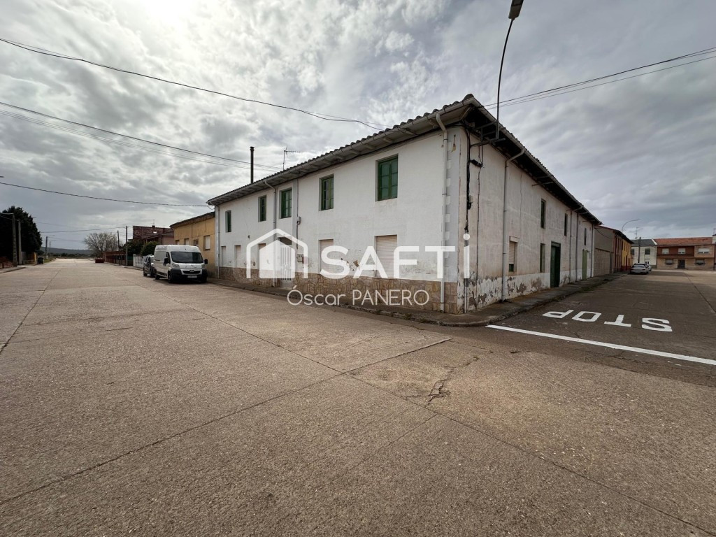 Casa en Riego De la Vega - foto 2