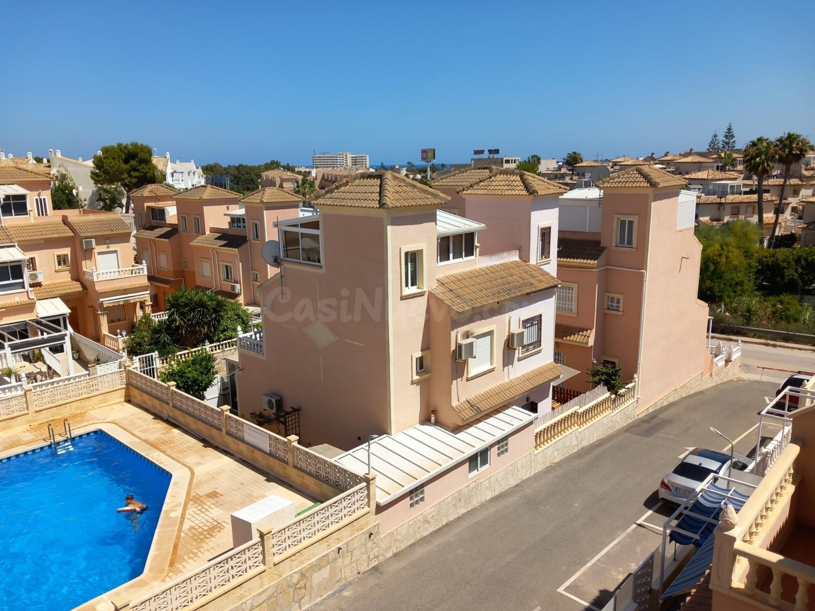 Villa adosada con solárium | Playa Flamenca – Orihuela Costa