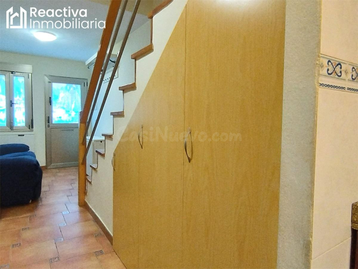 Casa de 4 plantas, reformada - foto 5