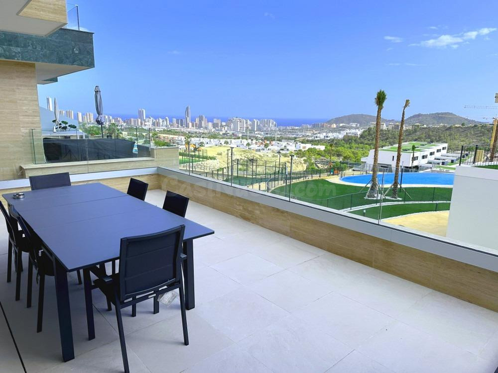 EXCLUSIVO DUPLEX EN RENTA CON 4 habitaciones