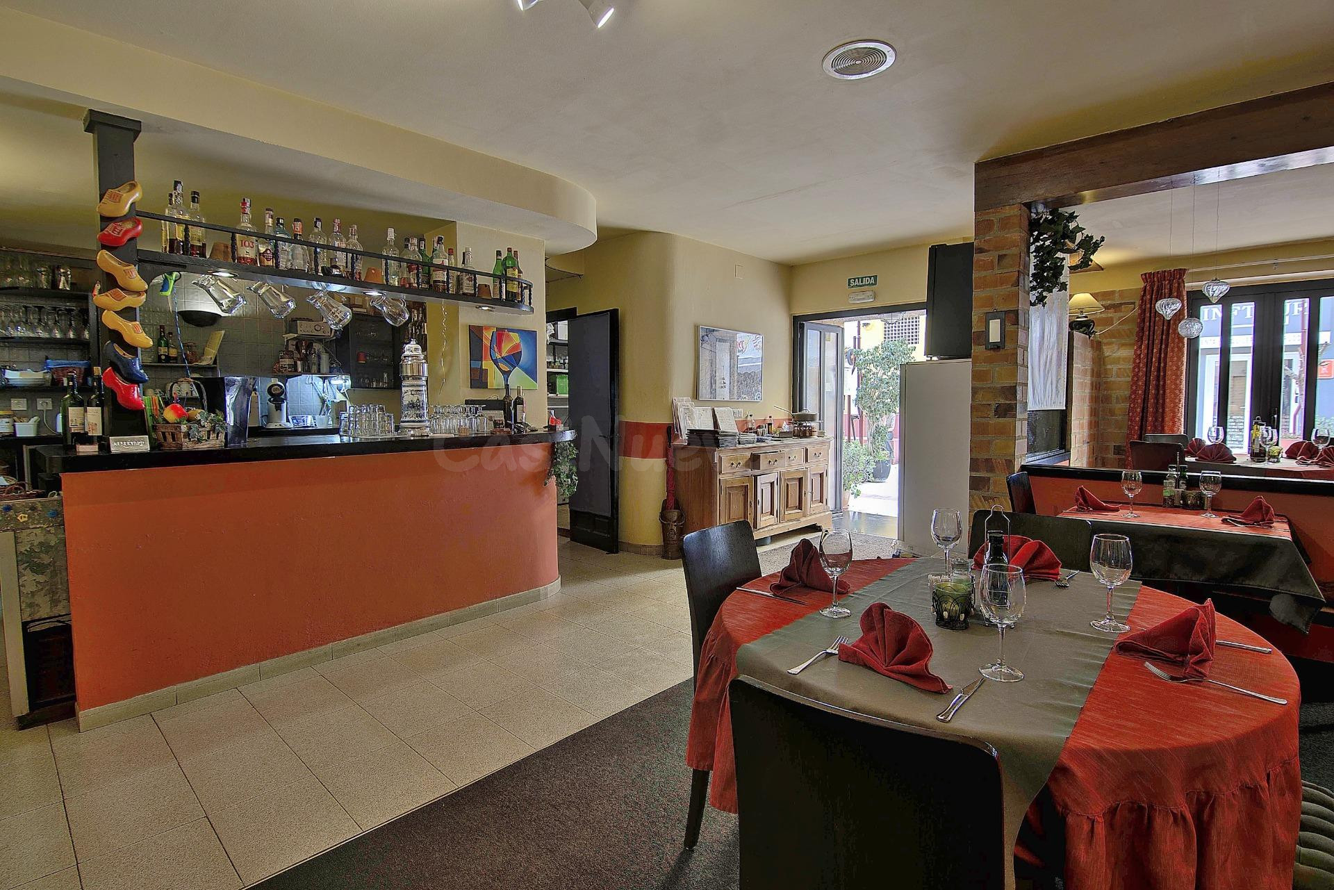 Restaurante con local en centro de Calpe - foto 4