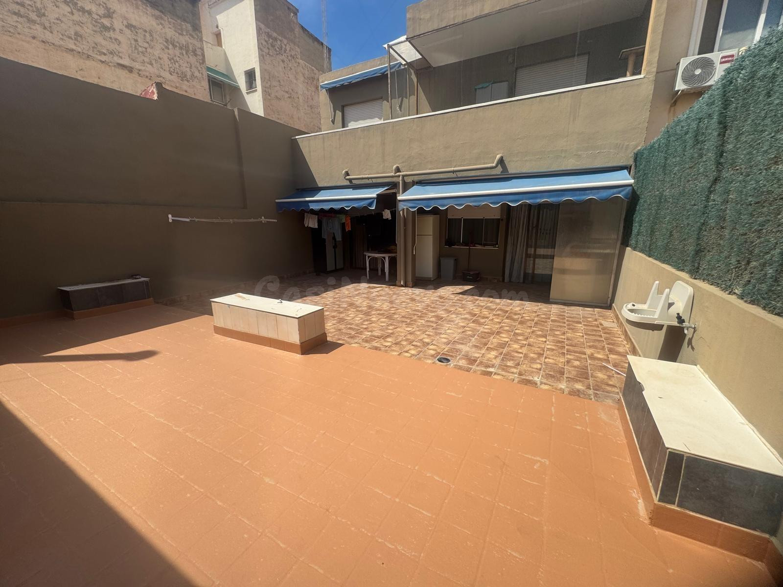 Casa unifamiliar a la venta en Carolinas Altas
