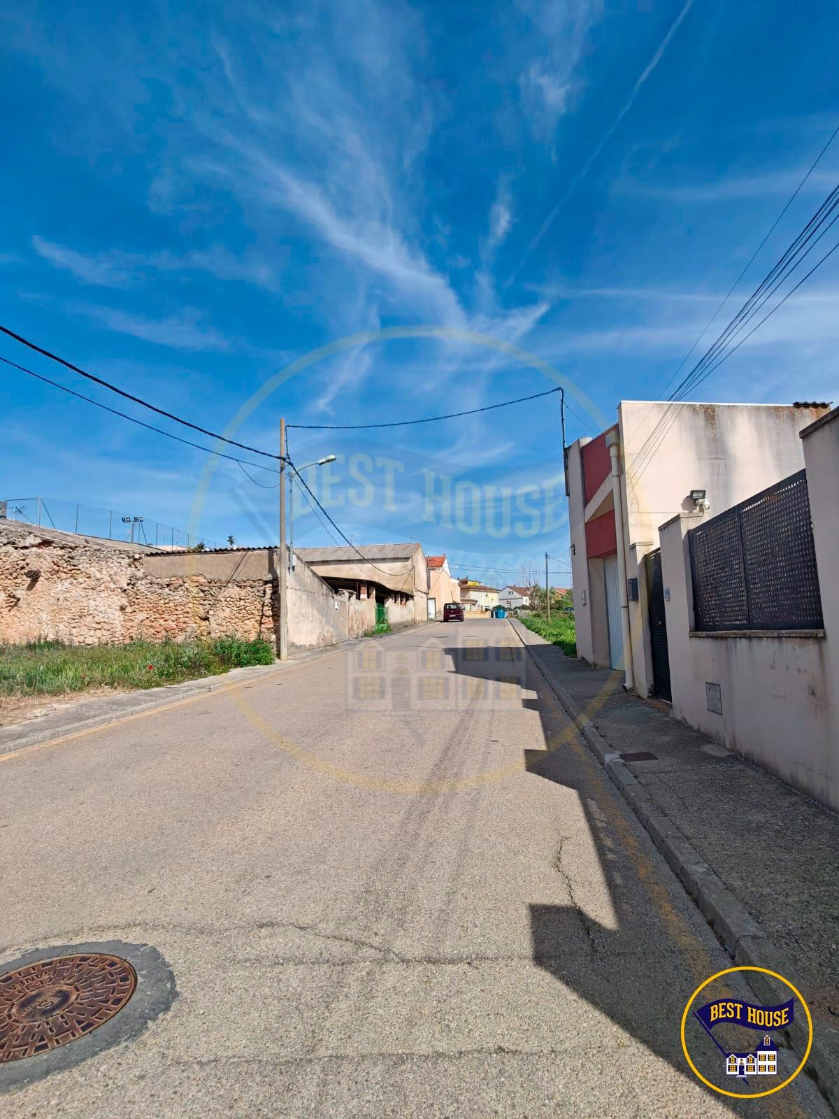 SOLAR EN VENTA EN ARCAS (CUENCA) – CERCA DEL CENTRO - foto 3
