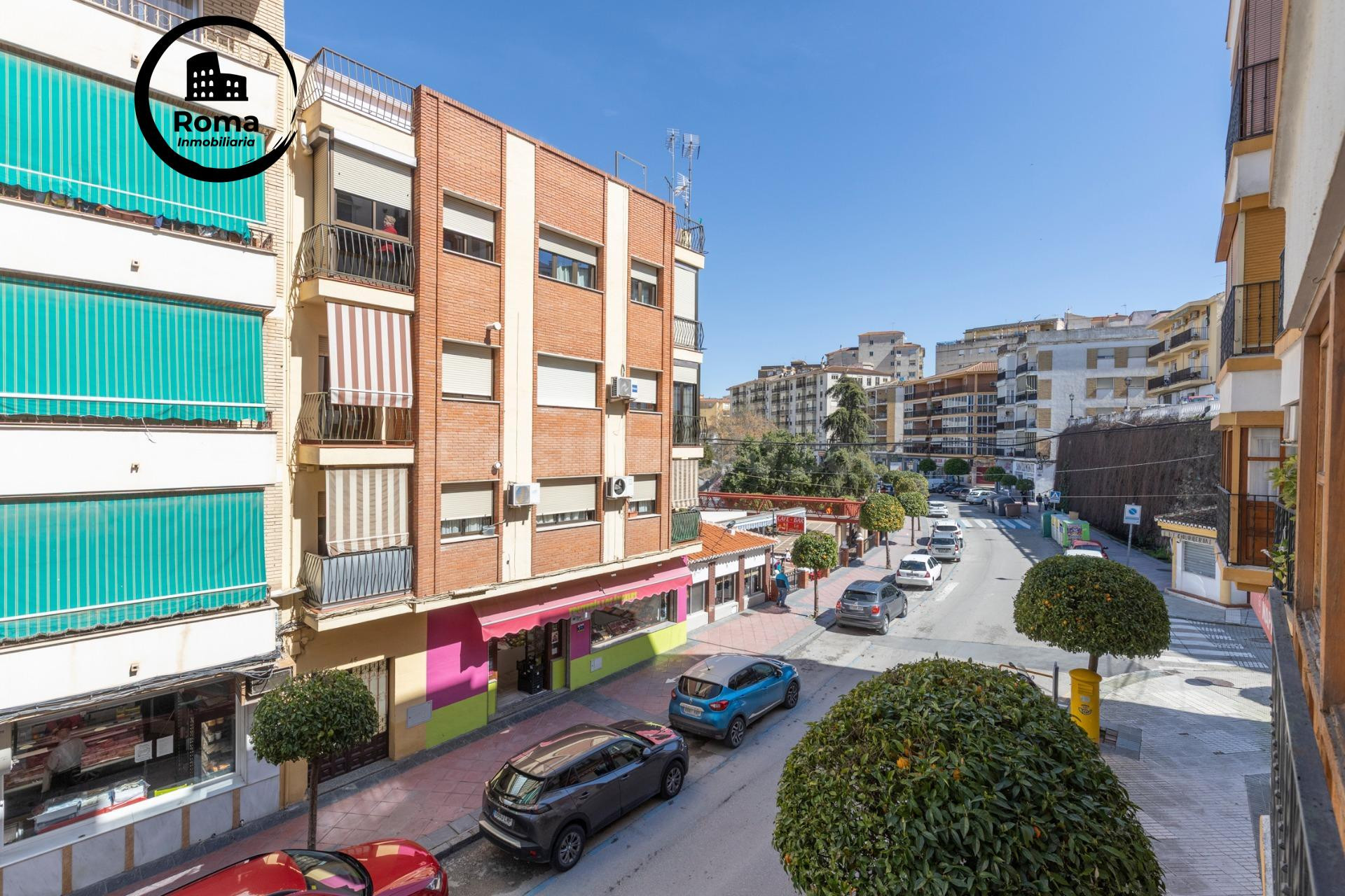 ESTUPENDO PISO EN LOJA....EN PLENO CENTRO!!! - foto 4