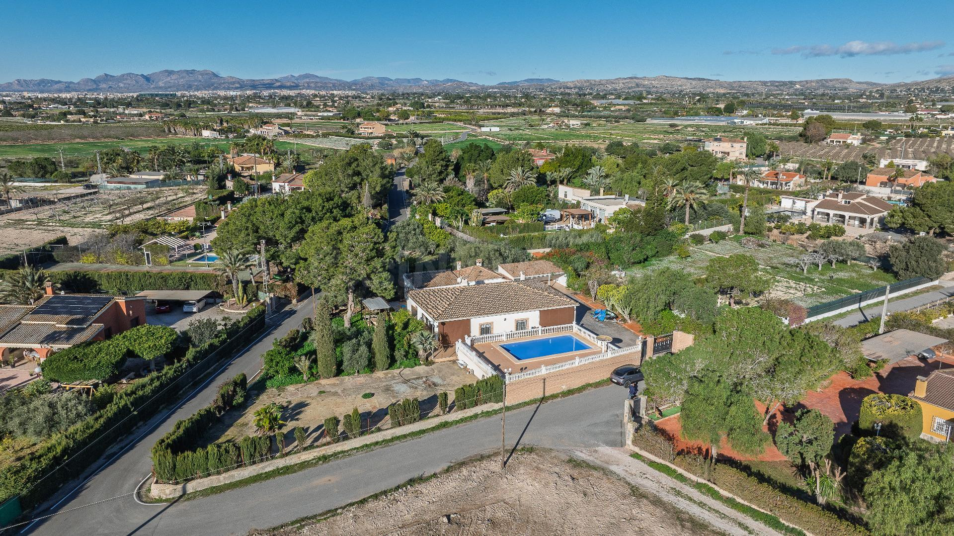 Chalet en Maitino, Elche - foto 4