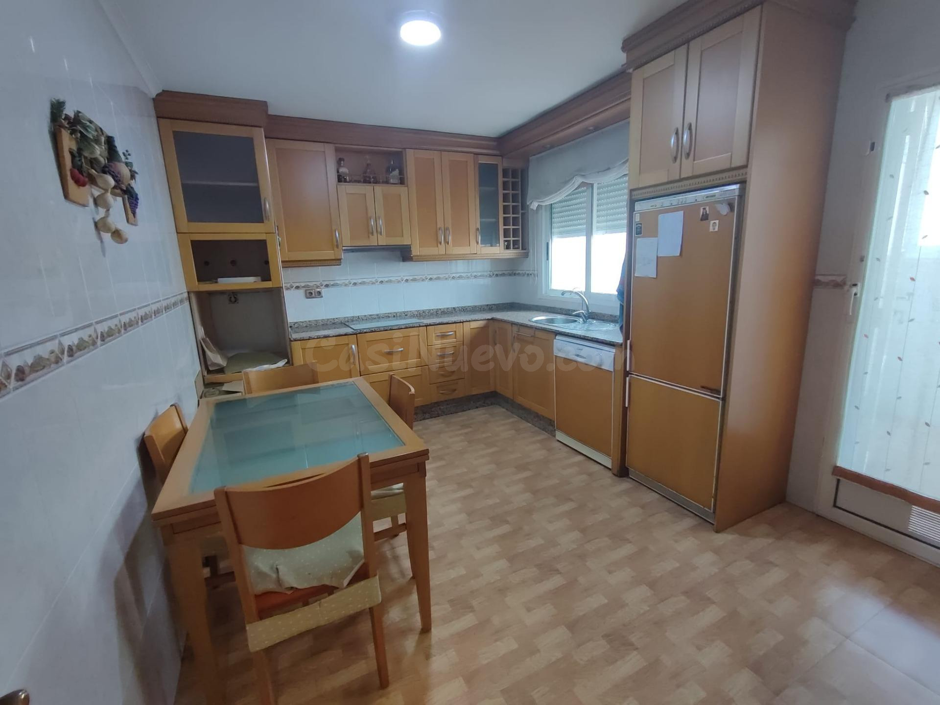 Amplio Tríplex en Formentera del Segura: Espacio, Vistas y Comodidad Total