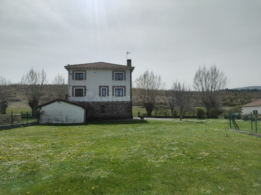 Hotel en Venta en Montemediano La Rioja - foto 4